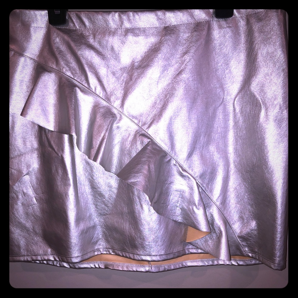 🇺🇸 Mossimo Junior’s Skirt NWOT SIZE 16 🇺🇸